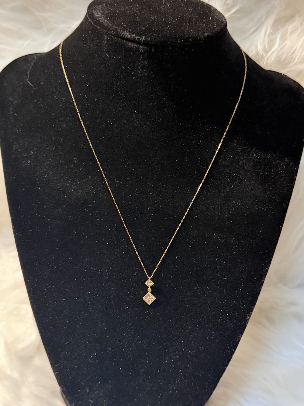 K18 Yellow Gold Delicate Gold Square Drop Necklace with Natural Diamonds